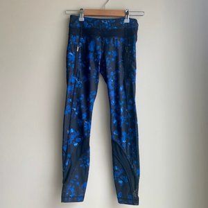 Lululemon leggings (size 4)